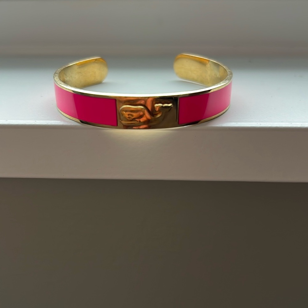 Vineyard Vines pink enamel signature whale bracelet cuff